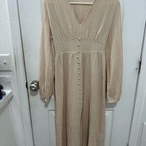 Elegant Beige Long Sleeve Dress